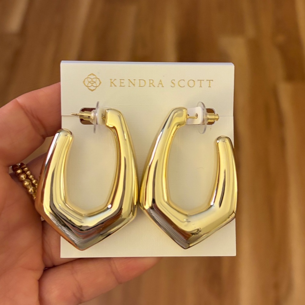 Kendra Scott Chunky Gold Hoop Earrings